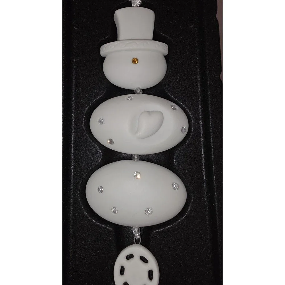 Enesco circle of love 2009 Snowman Ornament New (Old Stock)